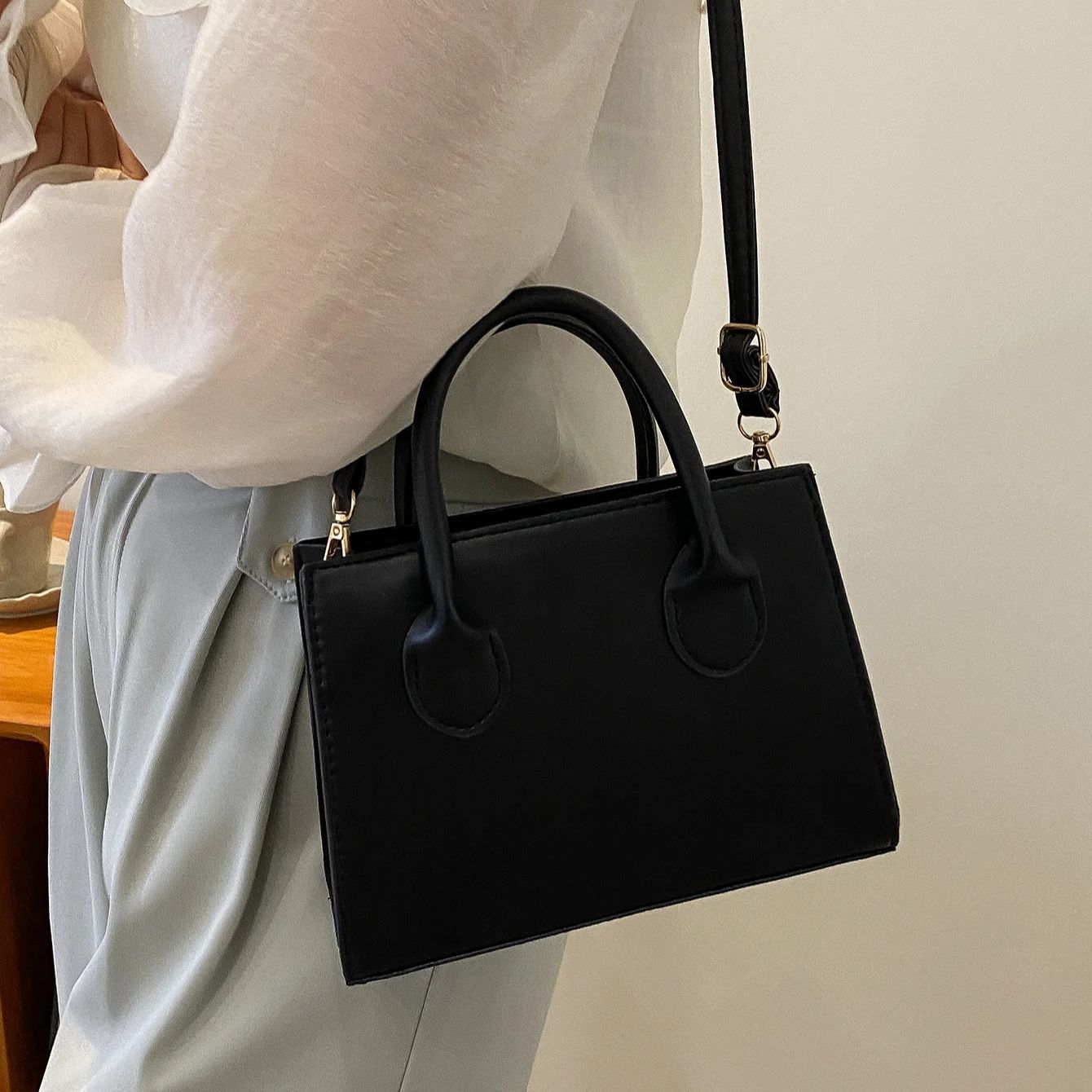 여성을위한 PU 가죽 캐주얼 크로스 바디 가방 숙녀 럭 - Women Bags Guess 리뷰 및 가격